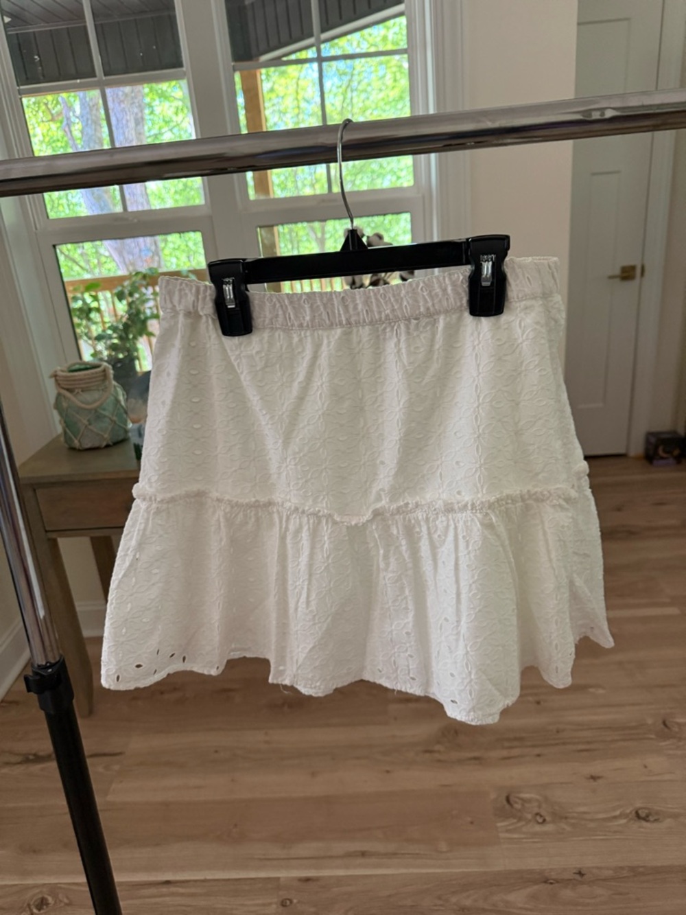 NWOT Cabana crown & ivy White Eyelet Tiered Skater Skirt -Summer Vacation